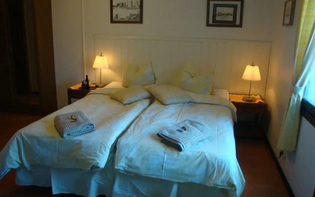 Cronin's Guesthouse B&B