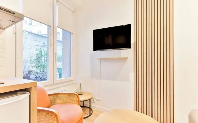 Modern Deluxe Studio in the Heart of Paris