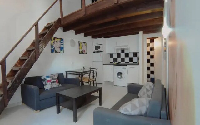 Estudio cercano a Plaza Castilla CBA3
