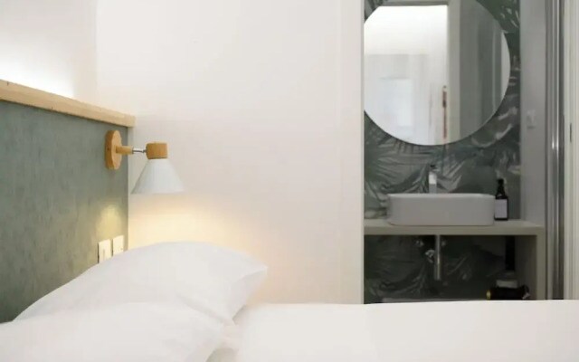 Domus Suites