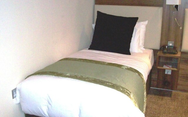 London Bloomsbury Square Hotel