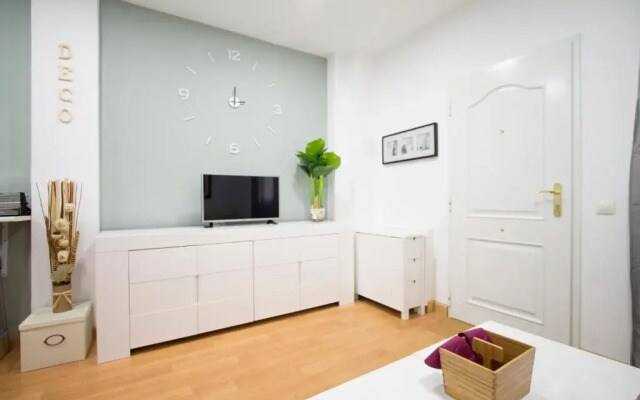 Apartamentos Goyescas Deco
