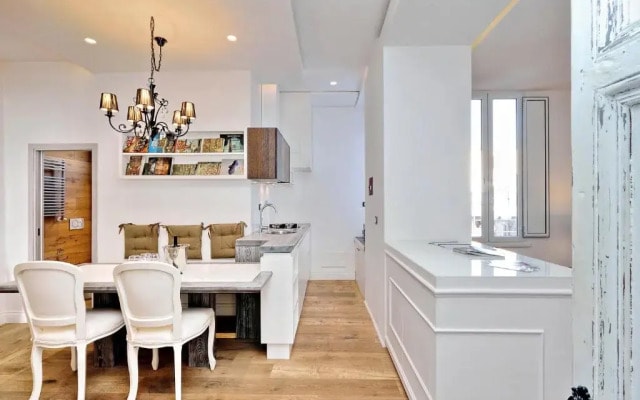 Design Apartment Paulina 300 mt from Colosseum