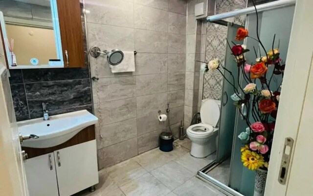 Lale Sultan Apart