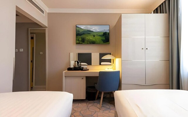 Blandford Hotel