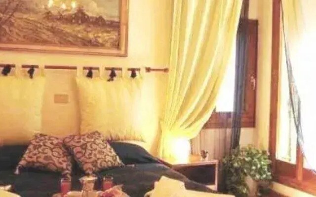 Venice Rainbow Rialto Hotel