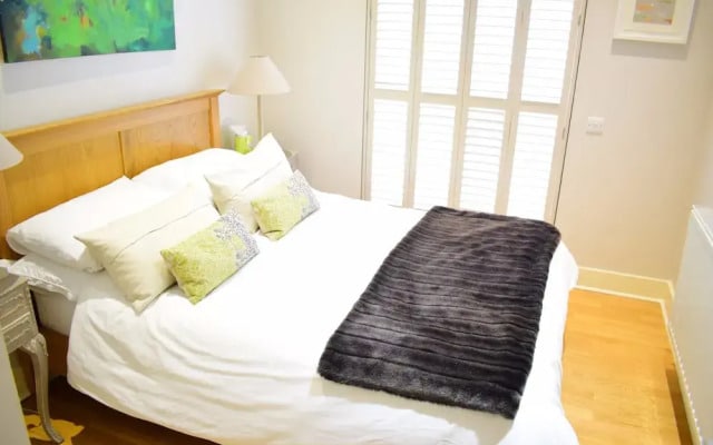 1 Bedroom Flat With Patio in Battersea
