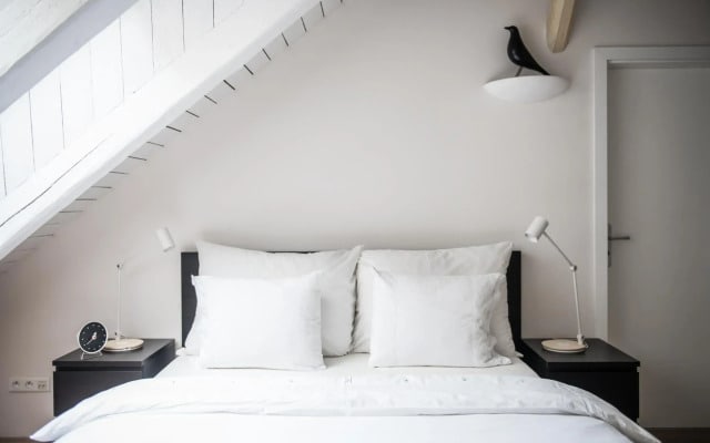 18Th Century Loft At Charles Bridge
