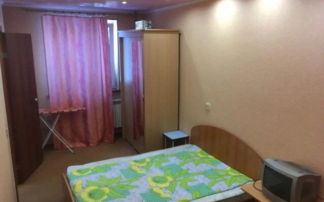 Домашняя на Заводской 2