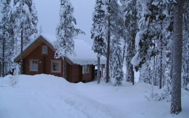 Ukonloma Cottages