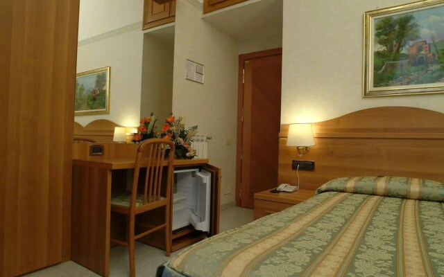 Hotel Teti