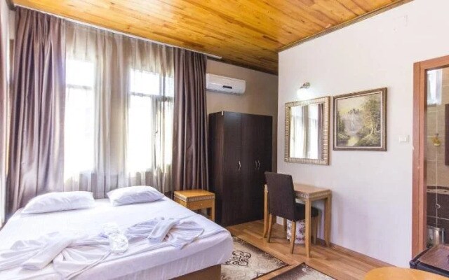 Herton Hotel