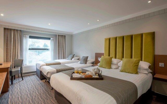 The Hog's Back Hotel & Spa Farnham