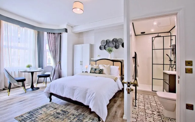 Sandy Bay Suites