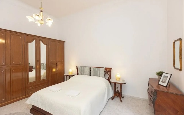 Rental in Rome Pietroburgo Apartment