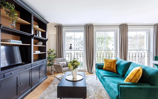 Fabulous Gloucester Road Apartment