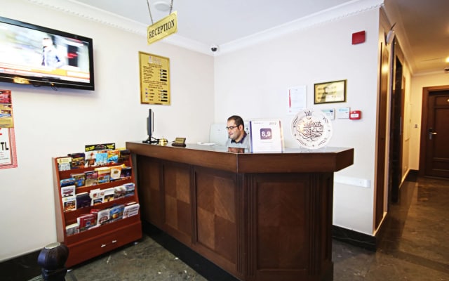 Aristocrat Hotel