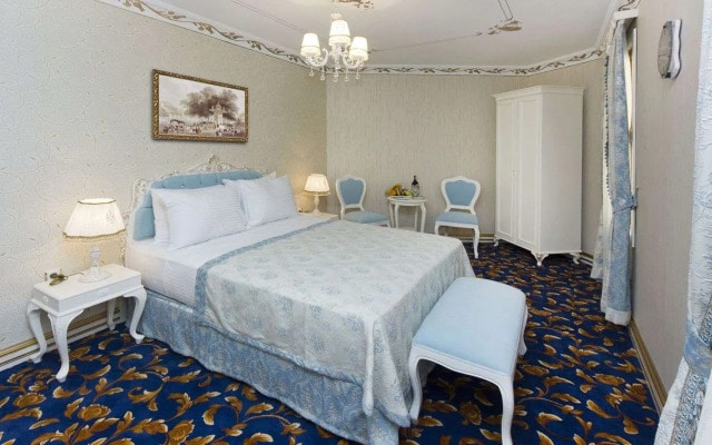 Kupeli Palace Hotel