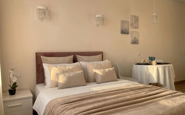 Infinity of Days (Инфинити оф Дэйс) на улице Ленина 162/1