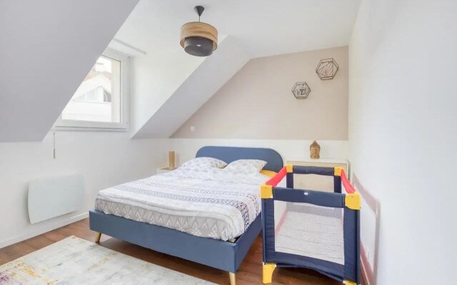 New & Modern house / Near RER / Disney & Paris