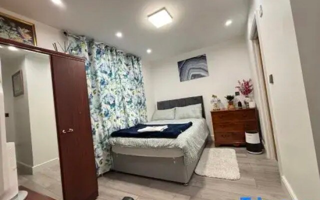 Min Su Rooms