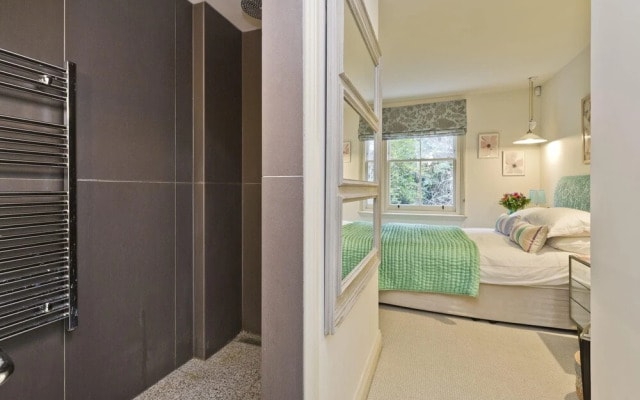 Charming 1 Bed Flat Chelsea