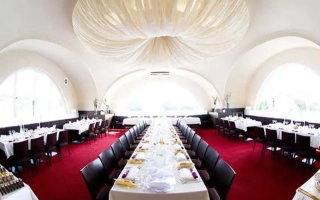 Hotel Pracharna
