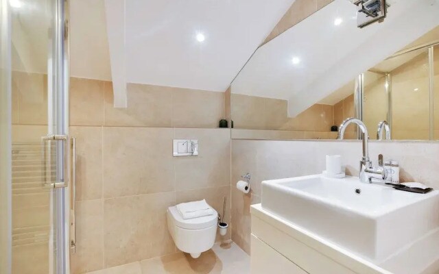 Chic Apartment - 1br/4p - Near the Louvre
