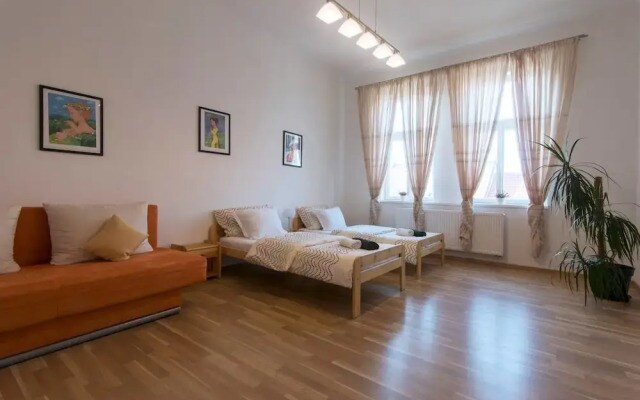 Bravo Apartment