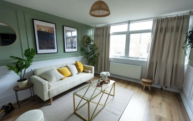 Grace House - 15 Minutes To Central London