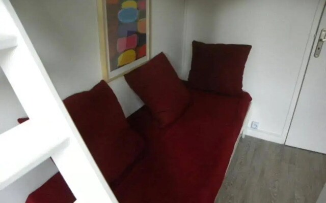 Hotel Studios Phenicio Porte de Versailles