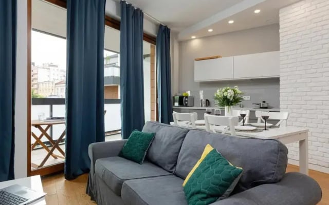 Modern apartment with pool