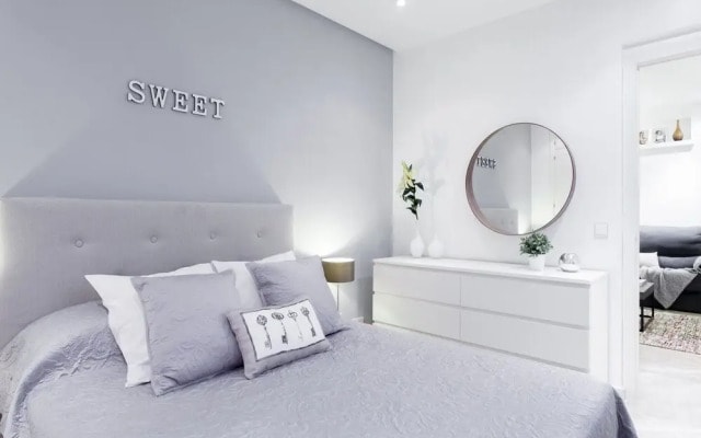 Serrano apartment