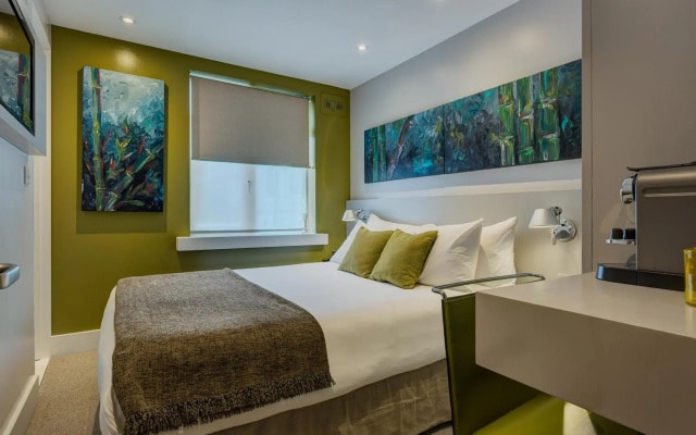 Hotel 55