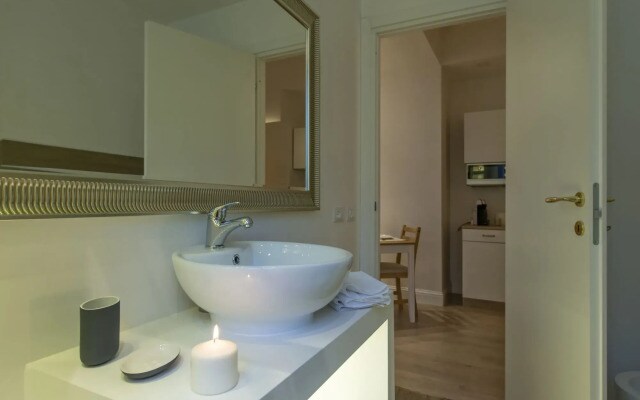 Aruna Suites