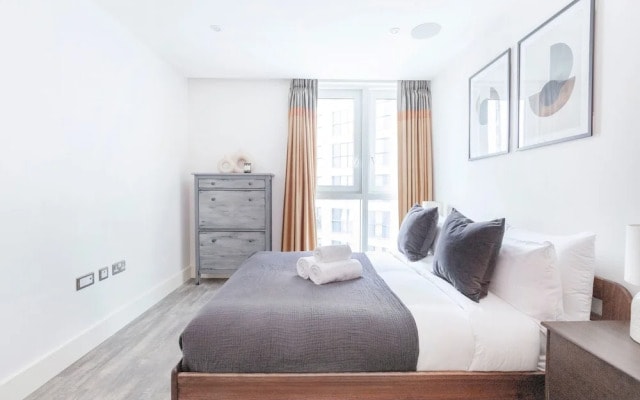 Charming 2BR 2BA Near Tower Bridge