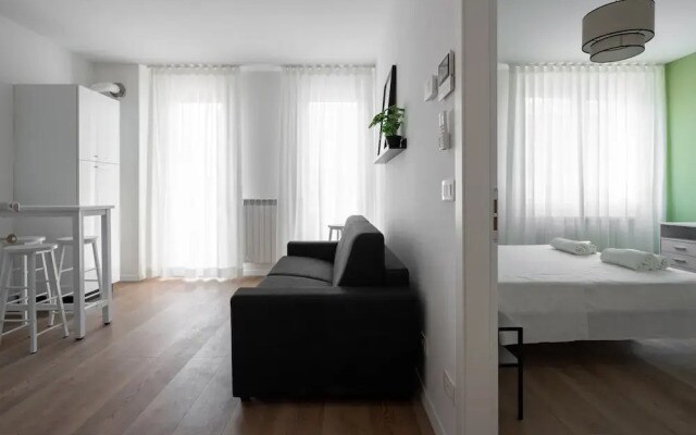 Carducci Modern Apartment 4 by Wonderful Italy