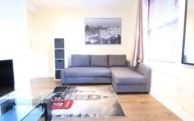 Cosy Edgware Road Apartments Paddington