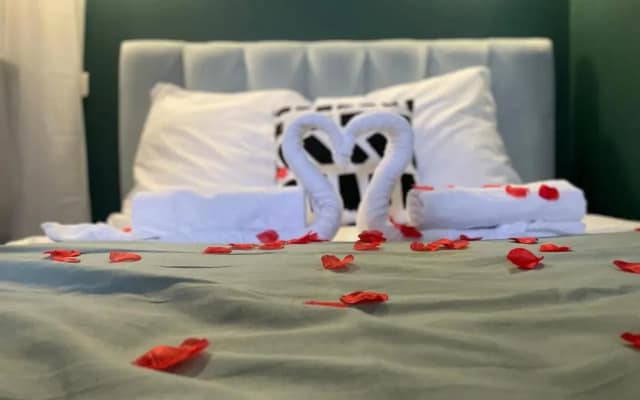 Seasides Paris - Suite Monroe (Adults Only)