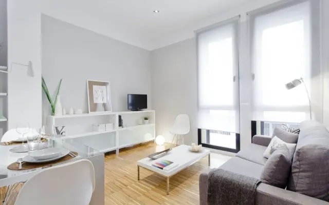 Gran Via Apartment By Flatsweethome