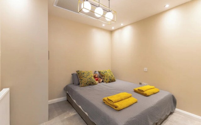 Apartment - Sleeps 4 & Free Parking