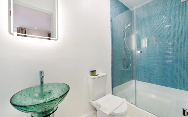 Oxford Street Marble Arch Exclusive - 55ks