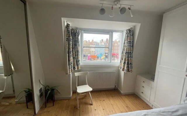 Vibrant & Homely 2BD Flat - Angel