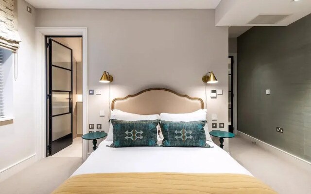 Pepys House: A Modern Touch of History