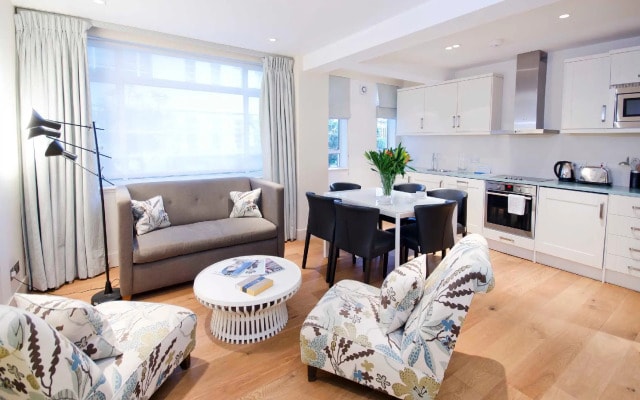 Nell Gwynn House Apartments & Rooms