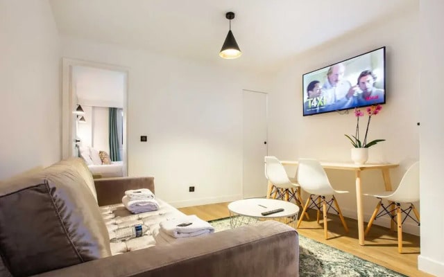 Elegant apartment - 2BD /8P - near Eiffel Tower