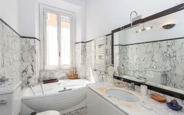 Rental In Rome Monti Apartment