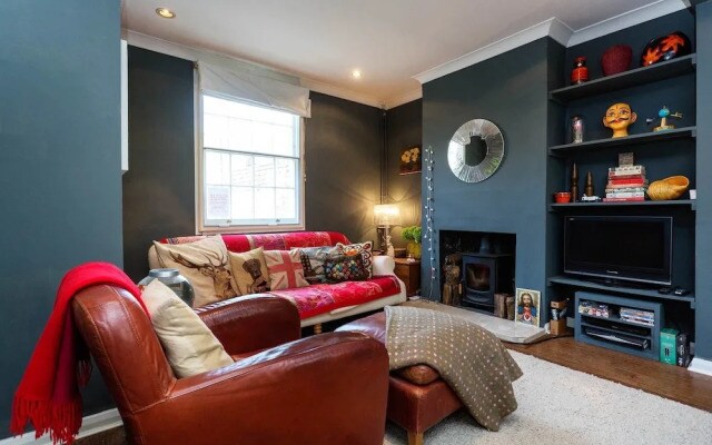 The Shepherd's Bush Hideaway