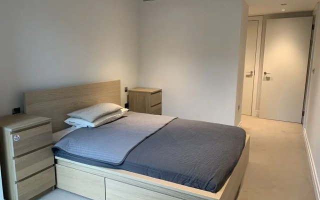 Stylish 2 Bed Flats Near US Embassy