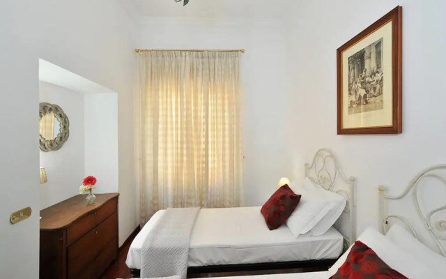 Elegant and Large 3beds Flat Beside Piazza Popolo